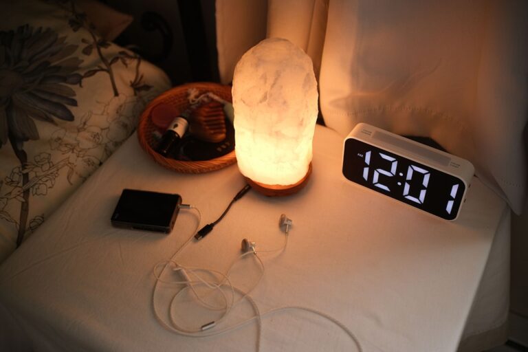 Nightstand clock, time to adjust to a new pillow
