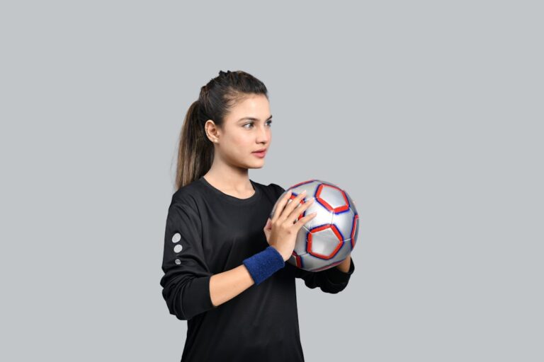 Wrist brace for carpal tunnel support
